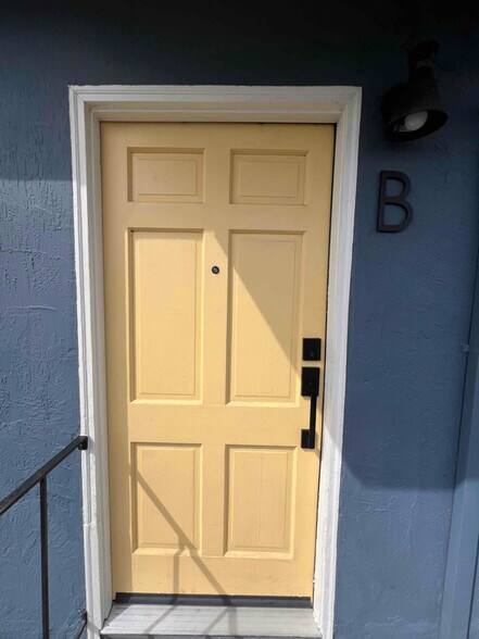 Building Photo - 990 63rd St