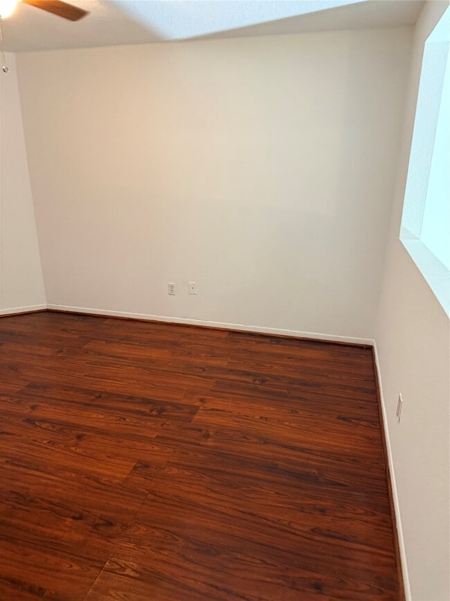 Building Photo - 2126 Hadden Hollow Dr