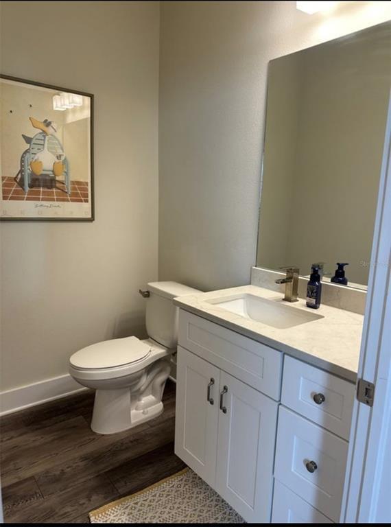 Building Photo - 1249 Savona Dr