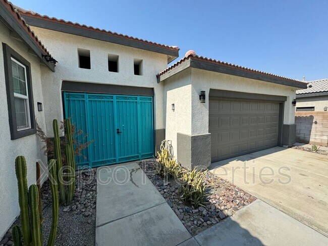 Building Photo - 80746 Diamondback Trail