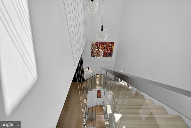 Building Photo - 4509 Foxhall Cres NW