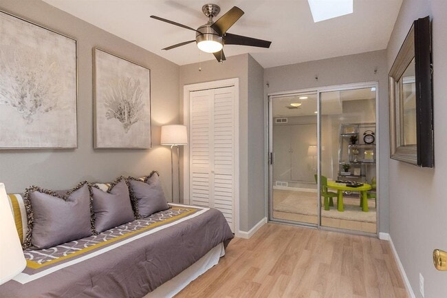 Building Photo - Bright and Airy Sunnyvale Home with Updated Bathrooms and Private Yard