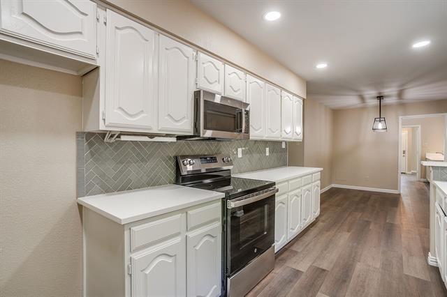 Building Photo - 7550 Deerlodge Trail