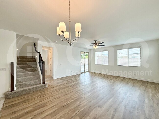 Building Photo - 11524 S 53rd Ave