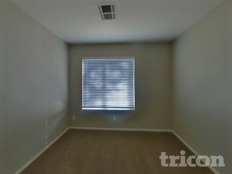 Building Photo - 4314 S Emery St