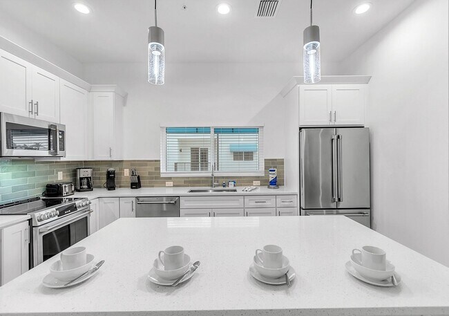 Building Photo - 15405 Gulf Blvd