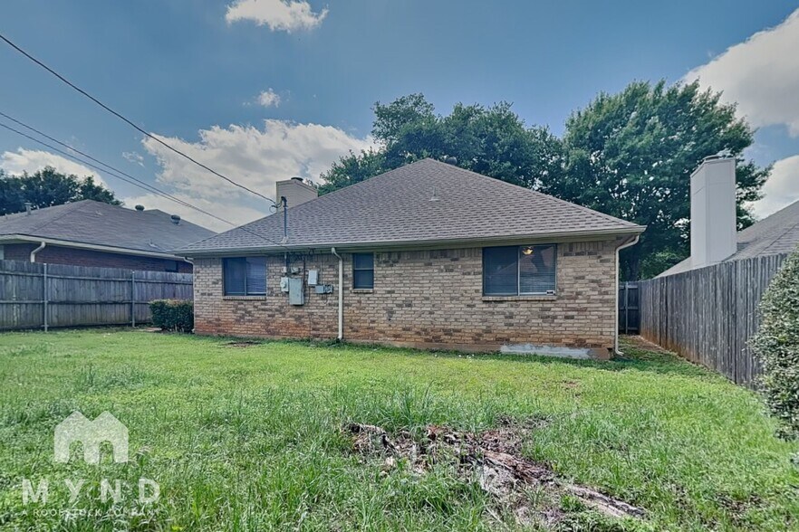 Building Photo - 5909 Wind Drift Trail