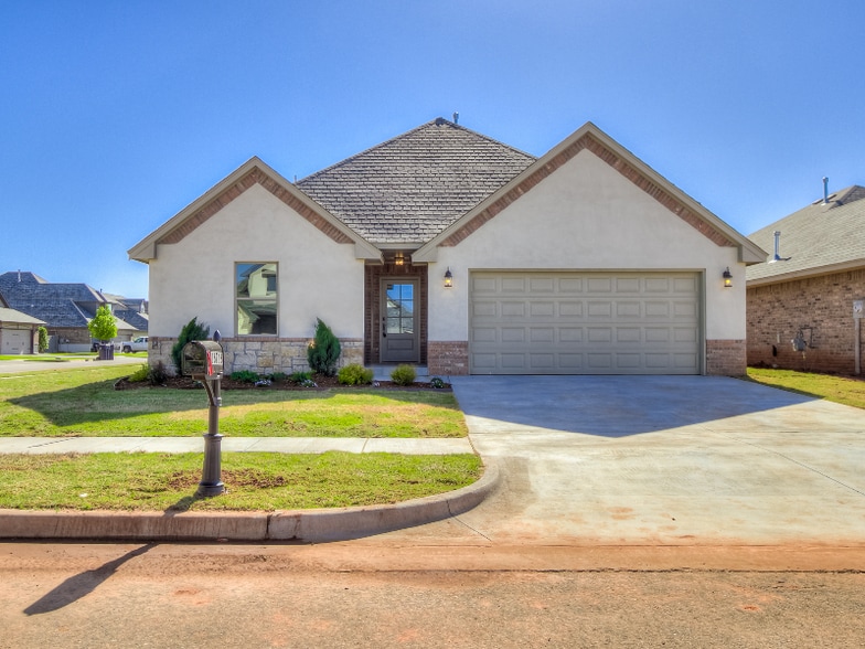 Primary Photo - 16716 Doyle Dr