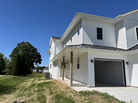 Building Photo - 502 Leavens Ave