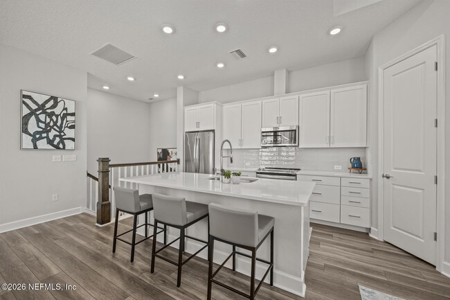 Building Photo - 7440 Loggerhead Ct