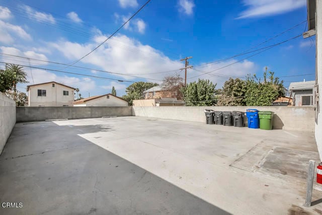 Building Photo - 3116 Casitas Ave