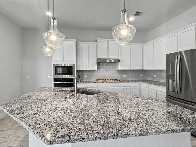 Building Photo - 3708 Eliberis