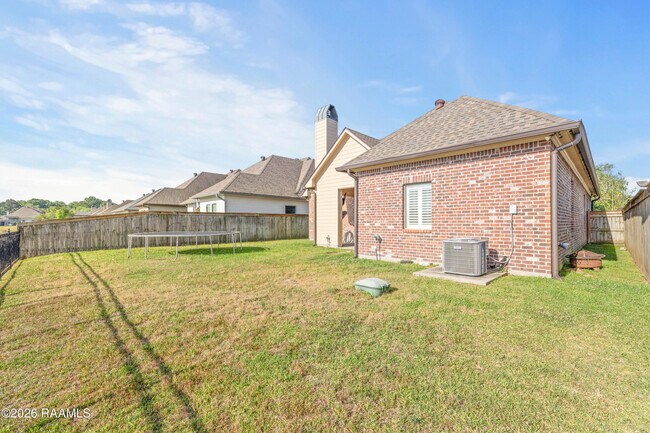 Building Photo - 117 San Sebastian Dr