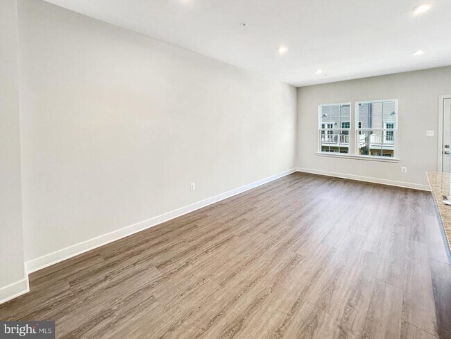 Building Photo - 1785 Atlas Dr