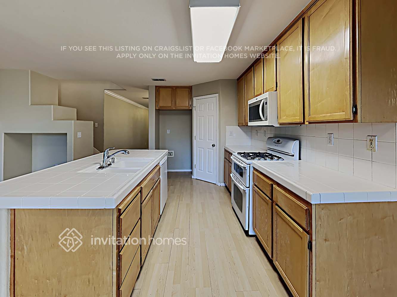 Building Photo - 5318 Wadsworth Way