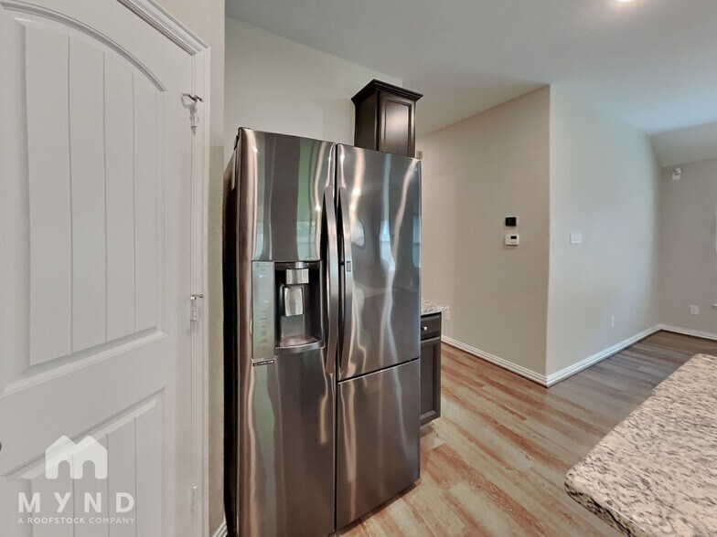 Building Photo - 22476 Brass Bell Dr