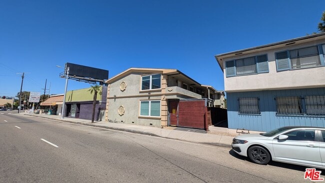 Building Photo - 1728 S Robertson Blvd