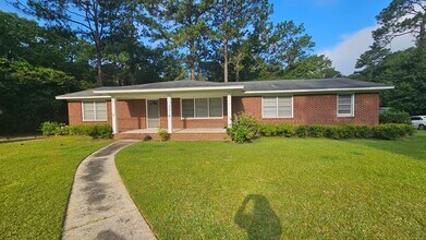 Building Photo - Charming home in the heart of Valdosta