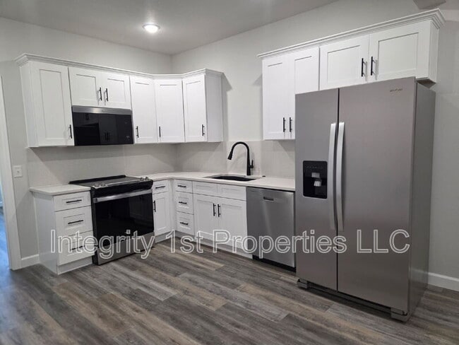 Building Photo - 356c SE 85th Rd