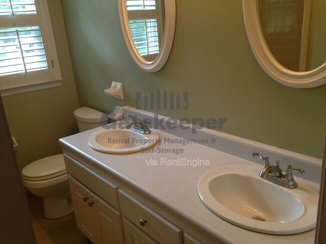 Building Photo - 105 Timberlane Trail