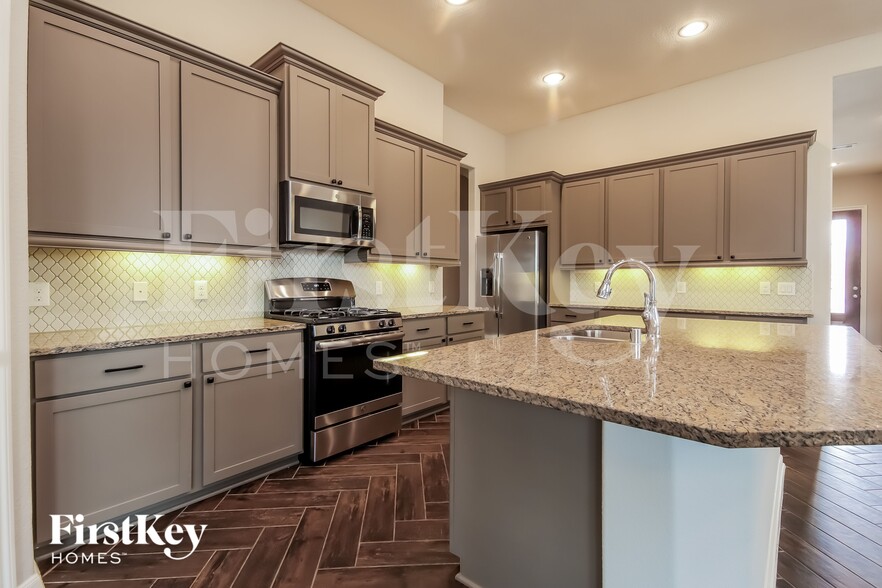 Building Photo - 2530 Duke Heights Ln