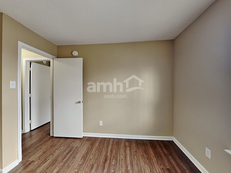 Building Photo - 19354 Tradewinds Dr