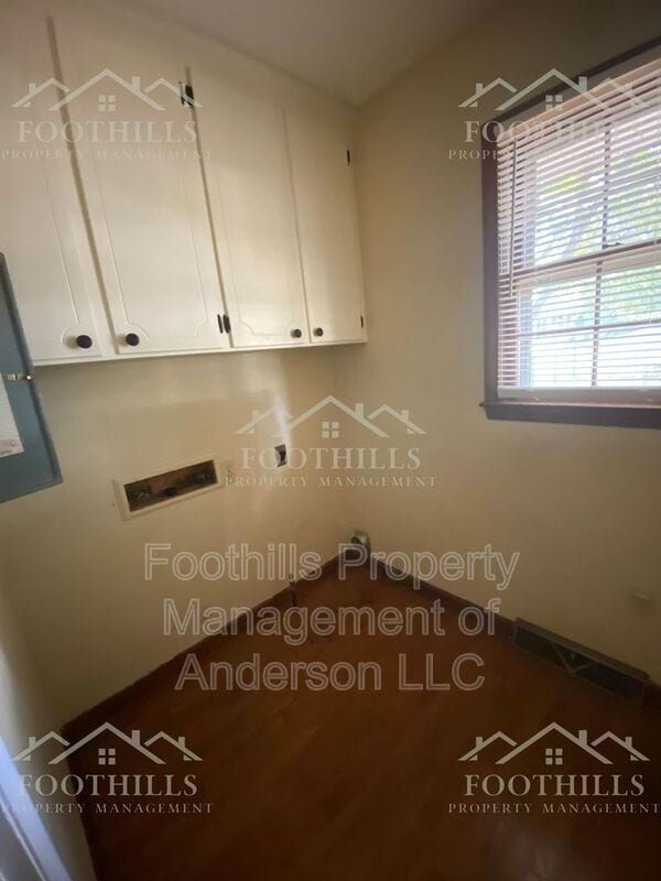 Building Photo - 102 Windemere Way