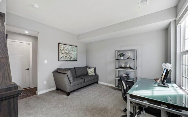 Building Photo - 2407 Marsh Point