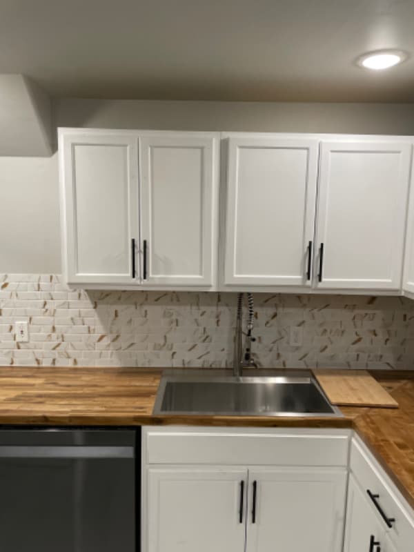 Building Photo - 2106 Stonewall St