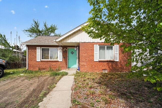 Building Photo - 4745 Zuni St