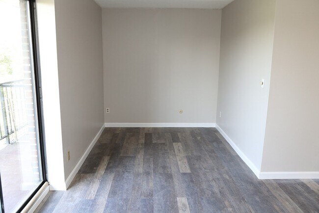 Building Photo - 40 Cochituate Rd