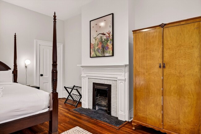 Building Photo - 313 W Bolton St