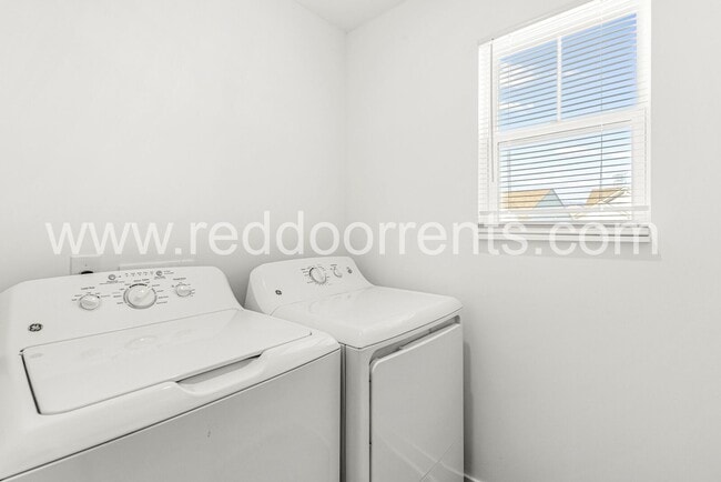 Building Photo - 4513 Branower St