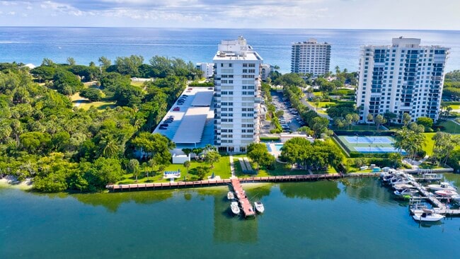 Building Photo - 2121 N Ocean Blvd