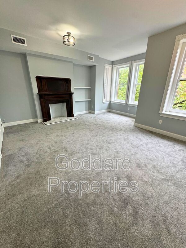 Building Photo - 1713 Linden Ave