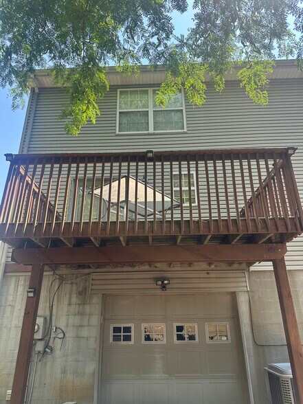 Single car garage with deck above - 600 Wabarto Way