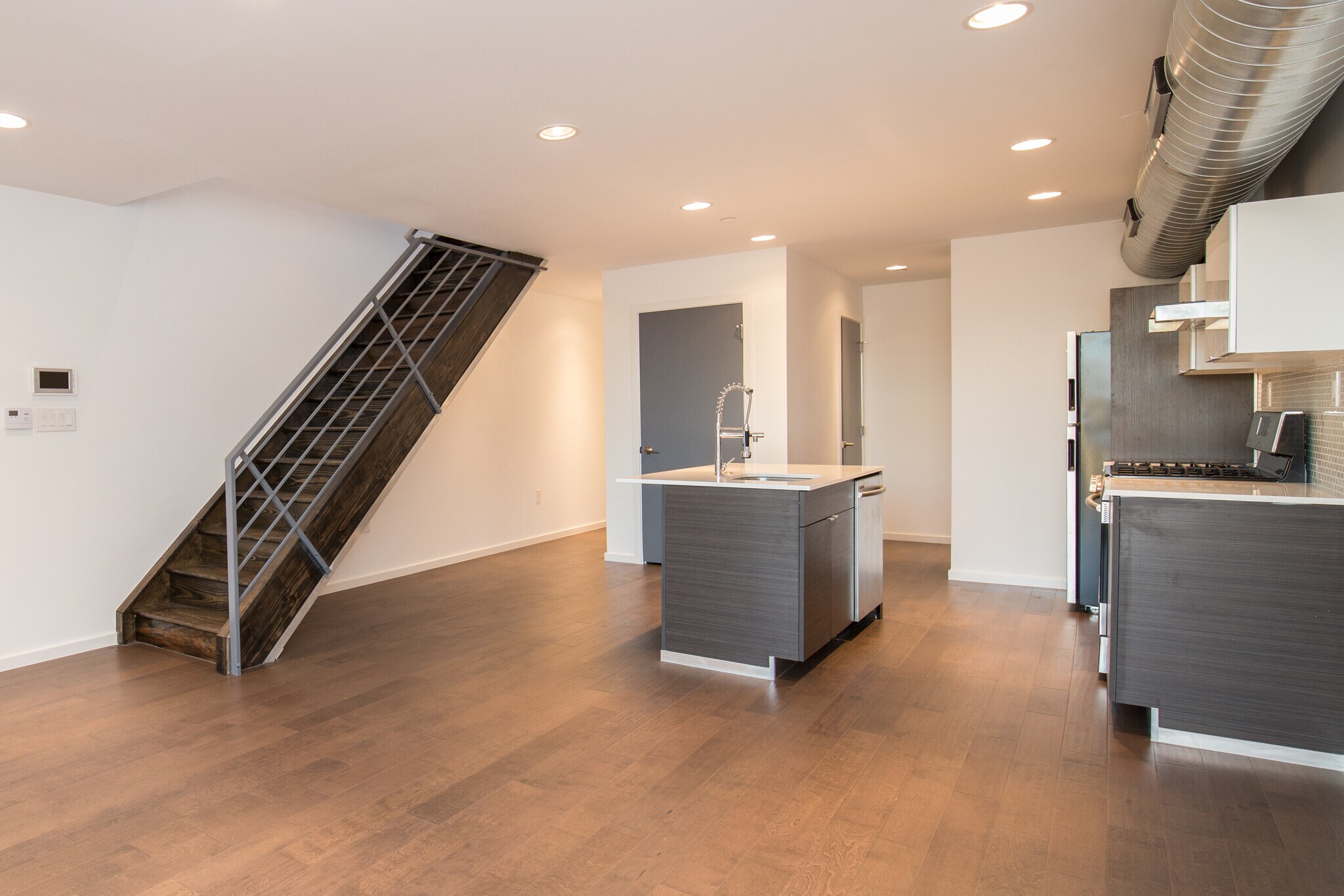 Building Photo - 1441 N 7th St