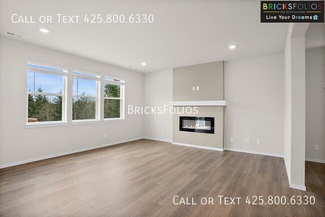 Building Photo - 1209 SW Pendleton Way