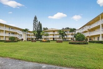 Building Photo - 105 Dorset C
