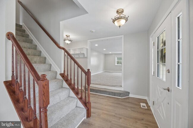 Building Photo - 713 Mimosa Cove Rd