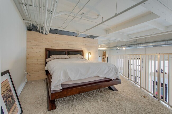 Building Photo - 239 Rep John Lewis Way N