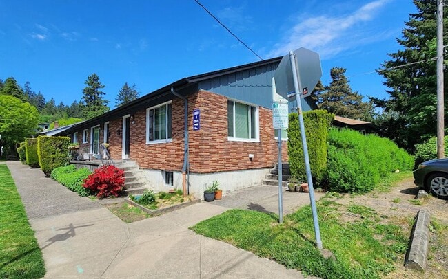 Building Photo - 3521-1019 SW 10th Ave