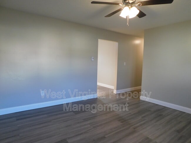 Building Photo - 2090 Prudence Rd