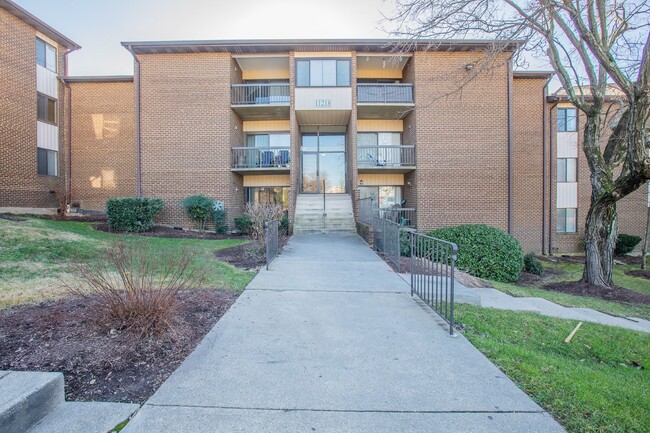 Primary Photo - Lovely 2 BR/2 BA Condo in Beltsville!