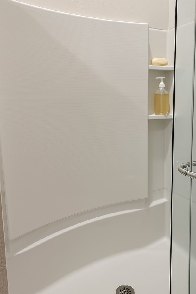 Building Photo - ^^^^^ Loft-Style 2BDR in the Woods! ^^^^^