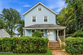Building Photo - 236 Seaview Ave