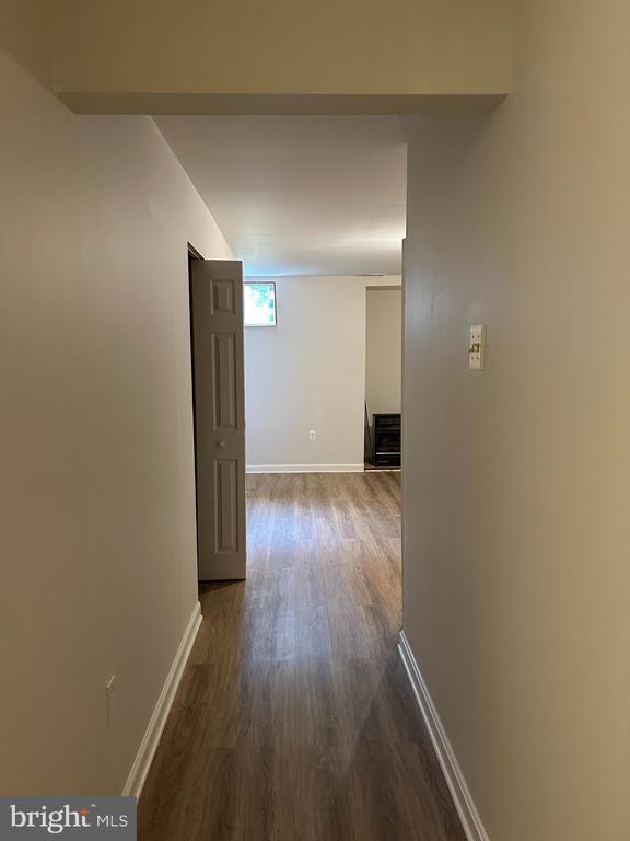 Building Photo - 309 Sherando Cir
