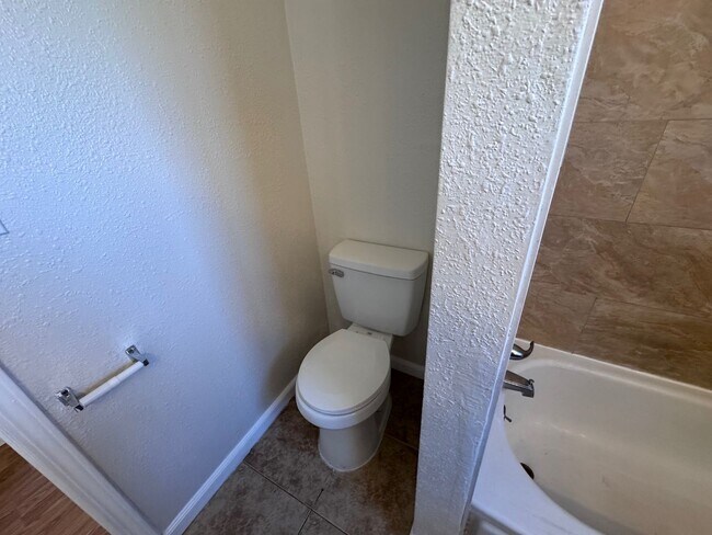 Building Photo - Unit 3