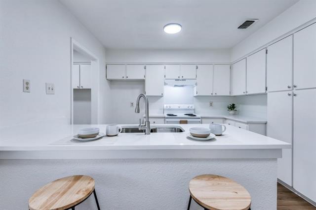 Building Photo - 1422 Deborah Ave