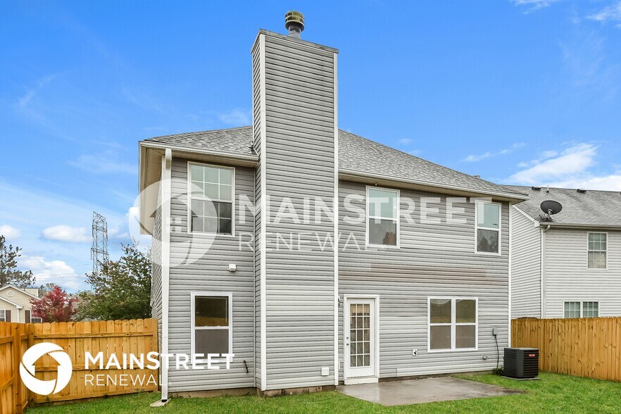 Building Photo - 2670 Carolina Ridge